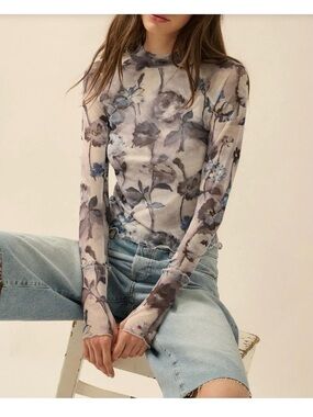 Promesa floral mesh mock neck top retro blue